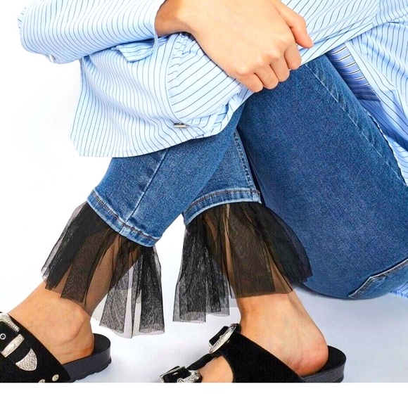 Topshop Tulle hem Jaime ankle jeans. - Picture 4 of 9